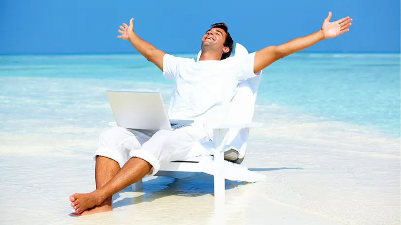 Case: Passive income on email databases