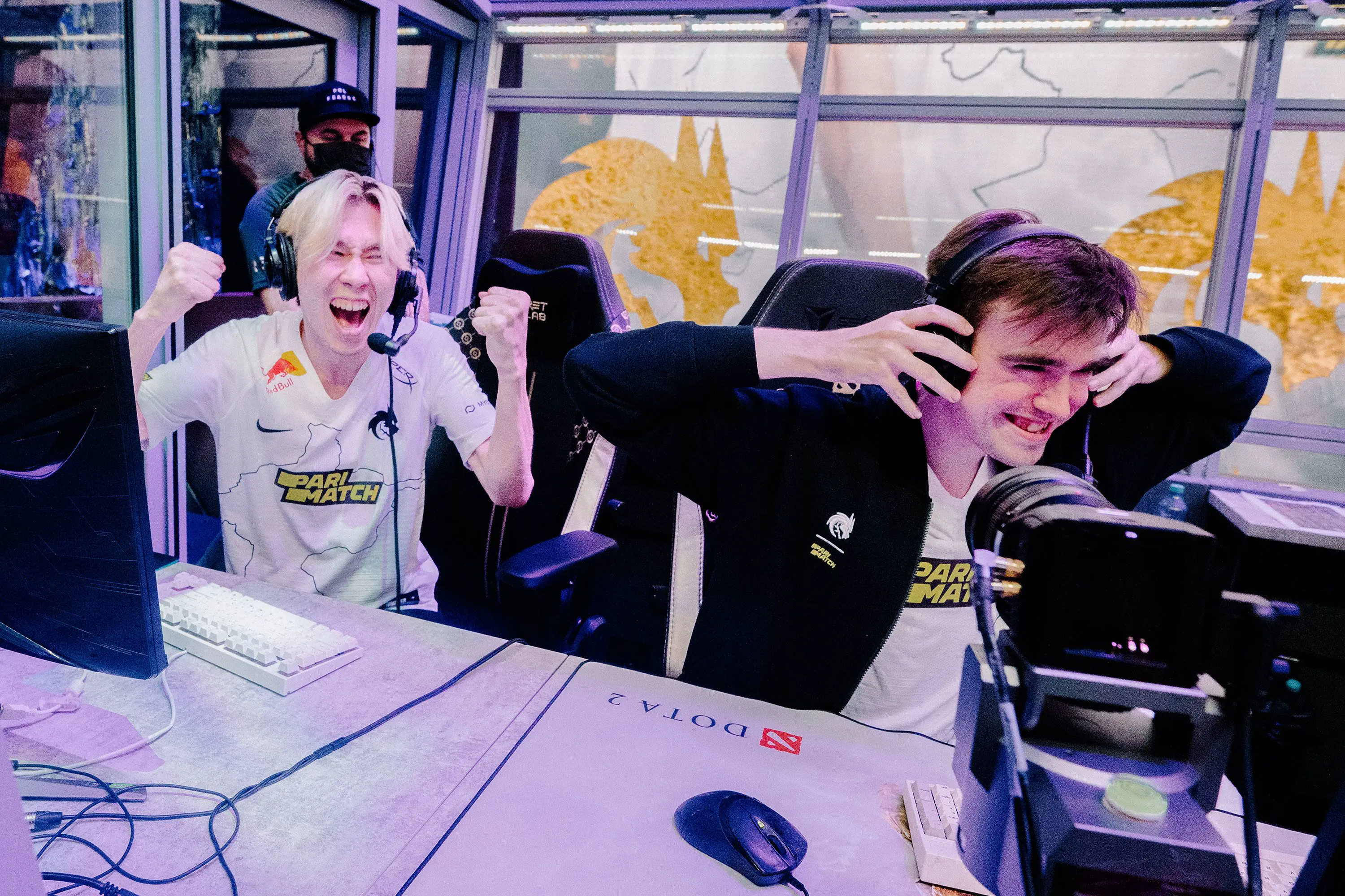 Russian eSports players won an international tournament together with Pari Match betting company