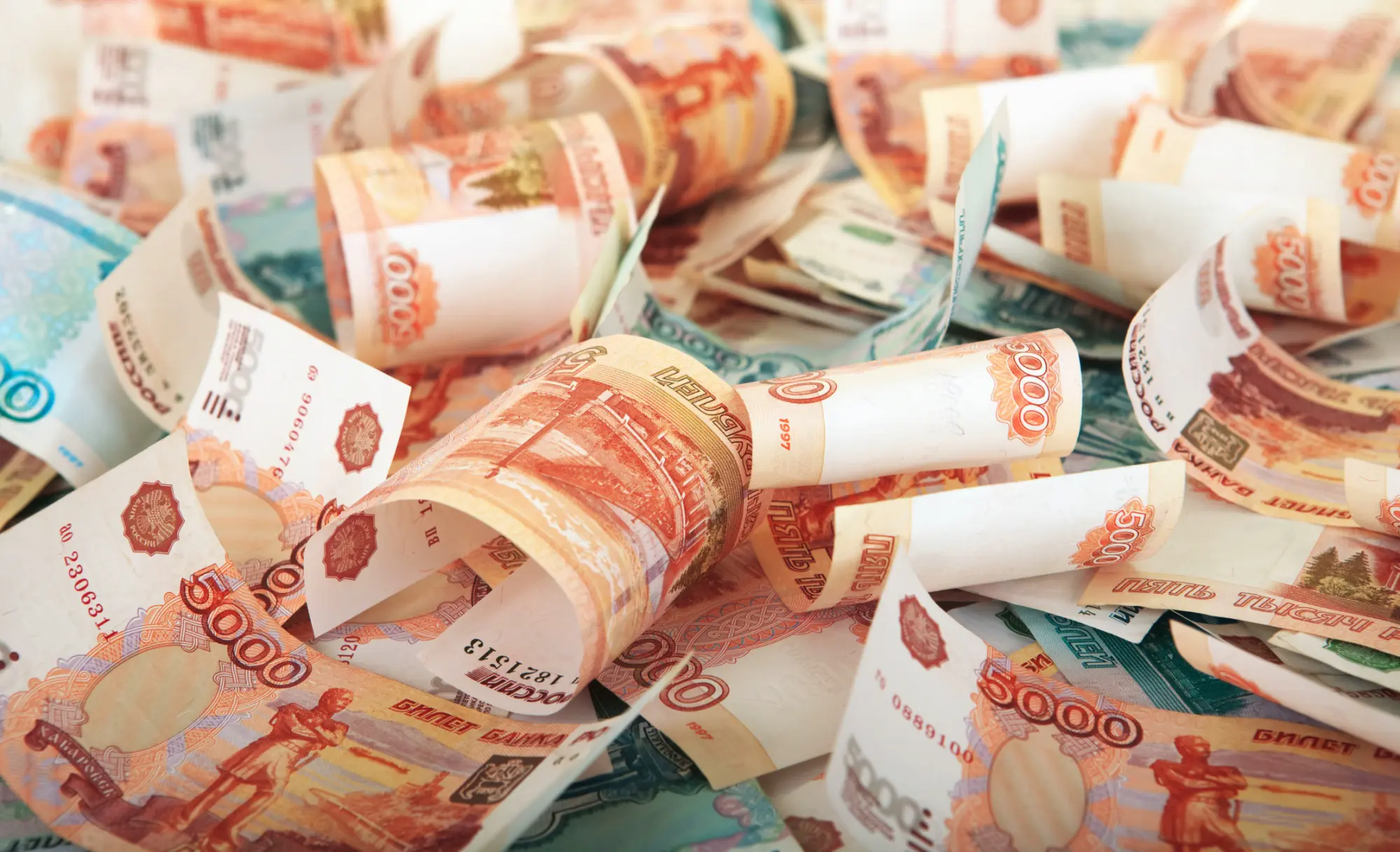 How much do people earn in the gambling business in Russia?